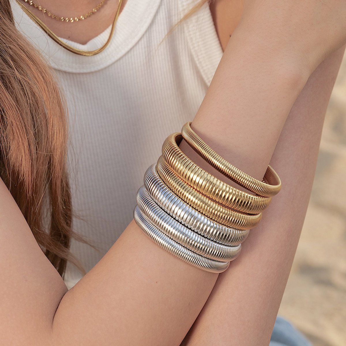 Klobiges Stretch-Design-Armband und Halsband