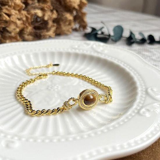 Vintage-inspiriertes Kettenarmband mit Tigerauge – Mut & Stil vereint