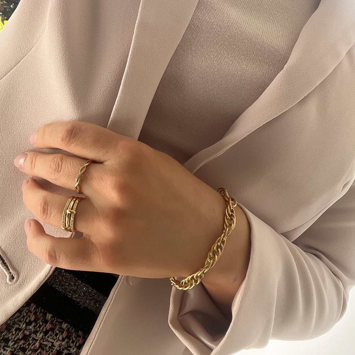 MISCHIATO Armband – Eleganz trifft auf modernen Stil