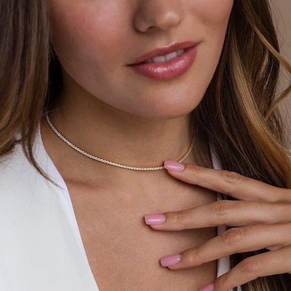 Zeitloses, funkelndes Halsband im Diamant-Look - Daily Stuff