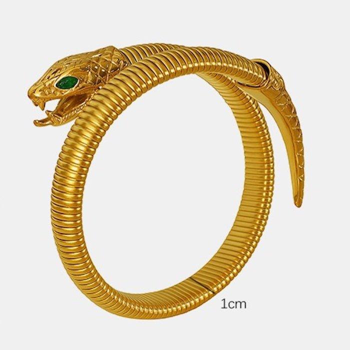 Einzigartiges Kobra-Design-Armband aus Edelstahl, verziert mit grünen Steinakzenten. Erhältlich in Gold oder Silber – Statement-Schmuck - Daily Stuff