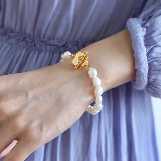 Einzigartiges natürliches Süßwasserperlen-Perlenarmband mit Blumenanhänger - Süßwasserperlen in AAAA-Qualität - Daily Stuff