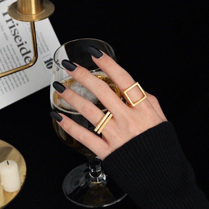 Quadratischer Ring aus Sterlingsilber und Gold-Vermeil mit auffälligem Look - Daily Stuff