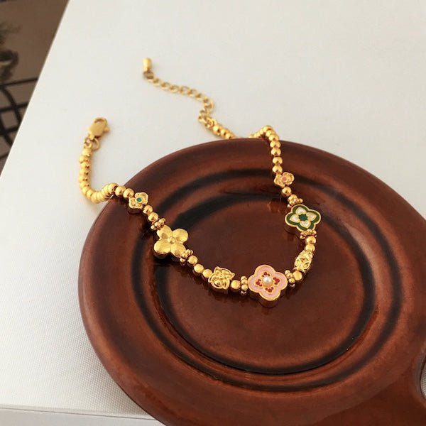 Vintage-Kleeblatt-Armband mit Emaille – Glücksbringer im eleganten Design