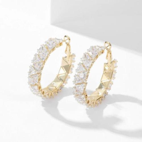 Luxuriöse Creolen im Diamant-Look - Daily Stuff