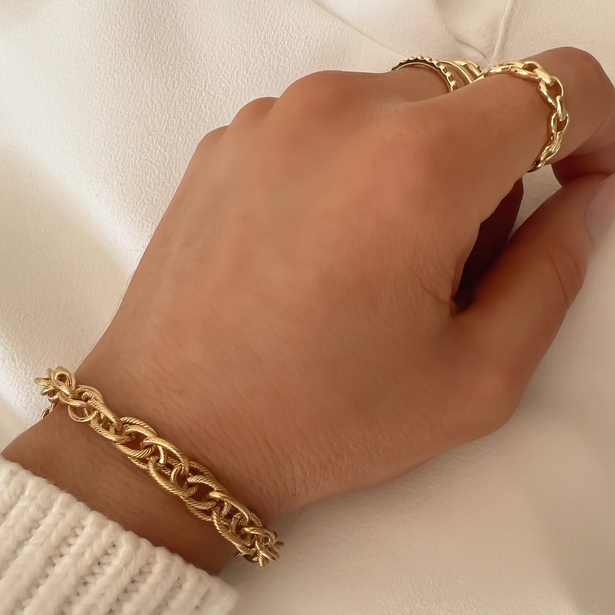 MISCHIATO Armband – Eleganz trifft auf modernen Stil