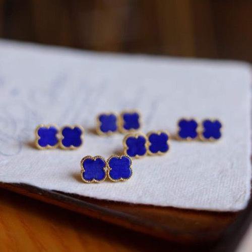 Lucky Clover – Lapis Lazuli Ohrstecker in Kleeblattform
