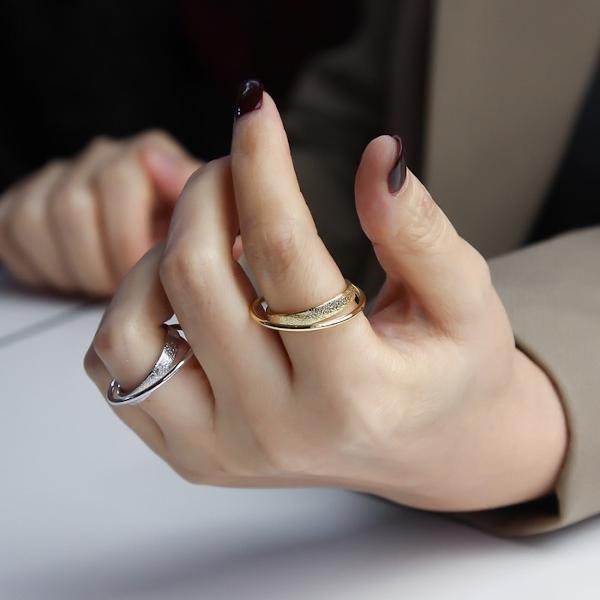 Geometrischer Doppelkreis-Ring – Modern & Ausdrucksstark