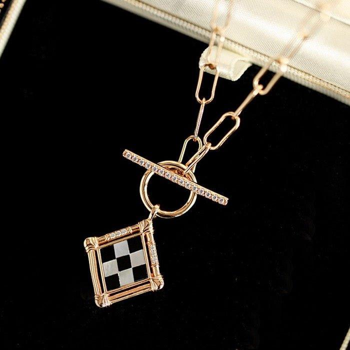Modern Gallery – Halskette mit Karomuster im Vintage-Stil - Daily Stuff