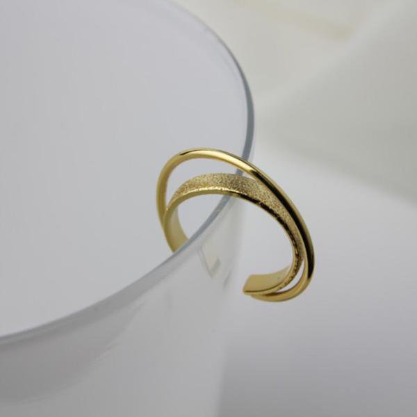 Geometrischer Doppelkreis-Ring – Modern & Ausdrucksstark
