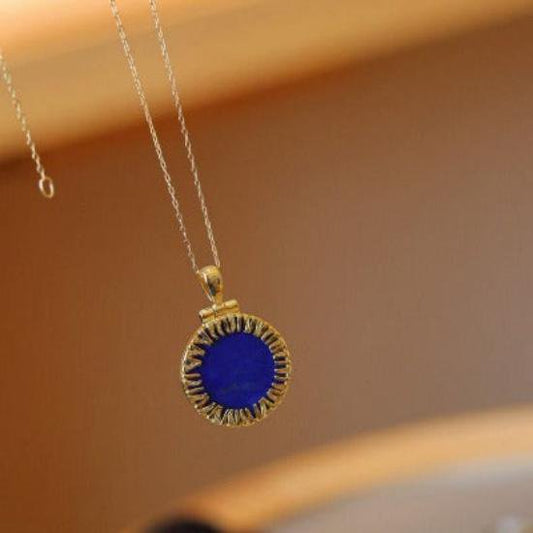 HELIOS Anhänger mit echtem Lapis Lazuli – Symbol für Sonne, Stärke und Wahrheit