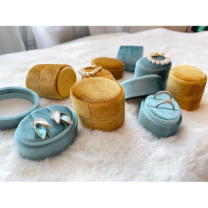 Ovale Samt-Eheringbox und Heiratsantragsringbox - Daily Stuff