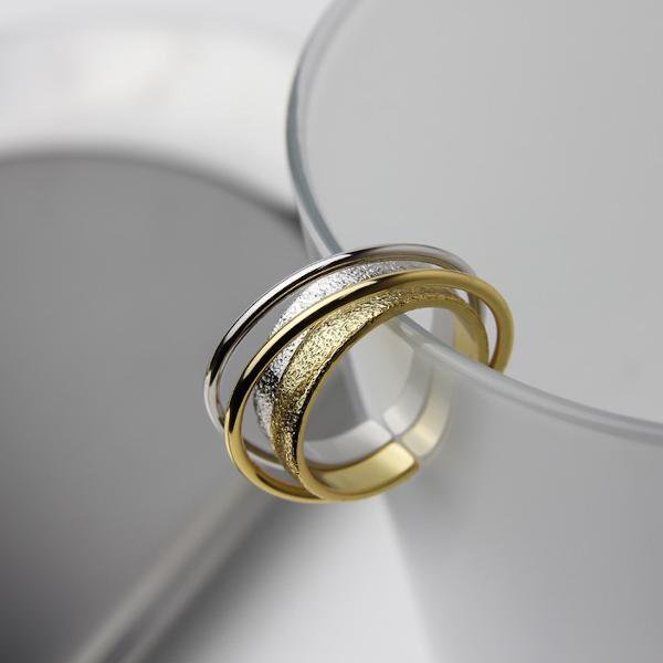 Geometrischer Doppelkreis-Ring – Modern & Ausdrucksstark