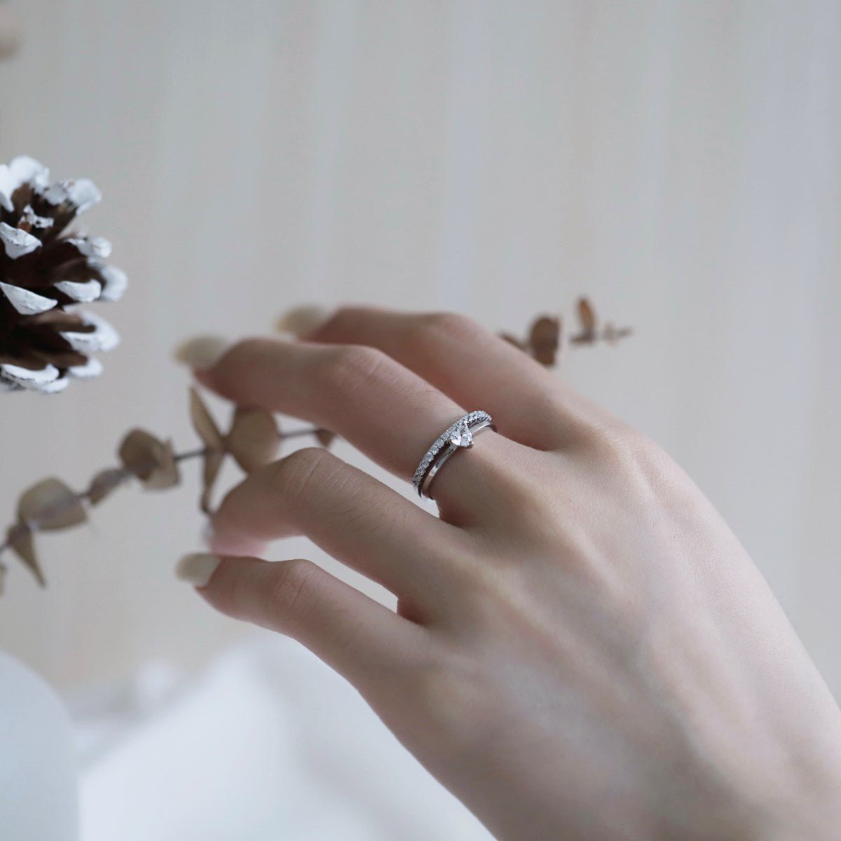 GLORIOSO Ring – Funkelnde Eleganz in Herzform aus 925 Sterling Silber