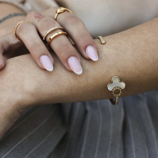 CHIAVE Armspange mit Kleeblatt-Design – Edelstahl & 18K Vergoldung, wasserfest