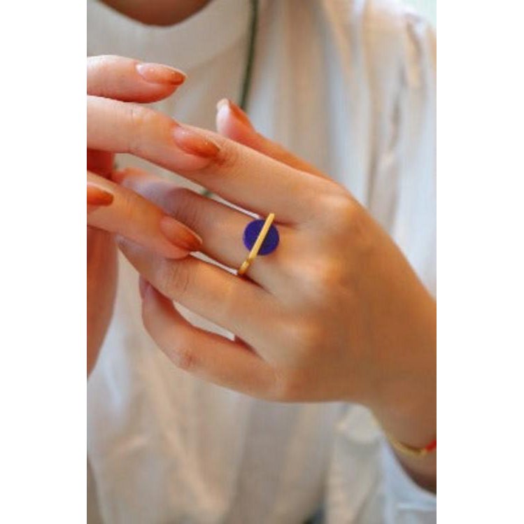 Minimalistischer Lapis-Lazuli-Ring aus Gold Vermeil – Stil trifft auf Symbolkraft