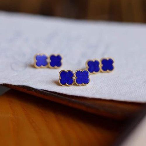Lucky Clover – Lapis Lazuli Ohrstecker in Kleeblattform