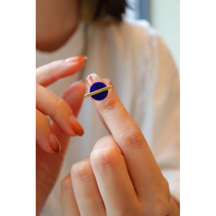 Minimalistischer Lapis-Lazuli-Ring aus Gold Vermeil – Stil trifft auf Symbolkraft